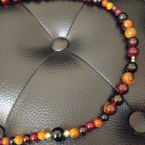 Elegant Multicolor Sizes Beaded Necklace - Picture 6 of 12